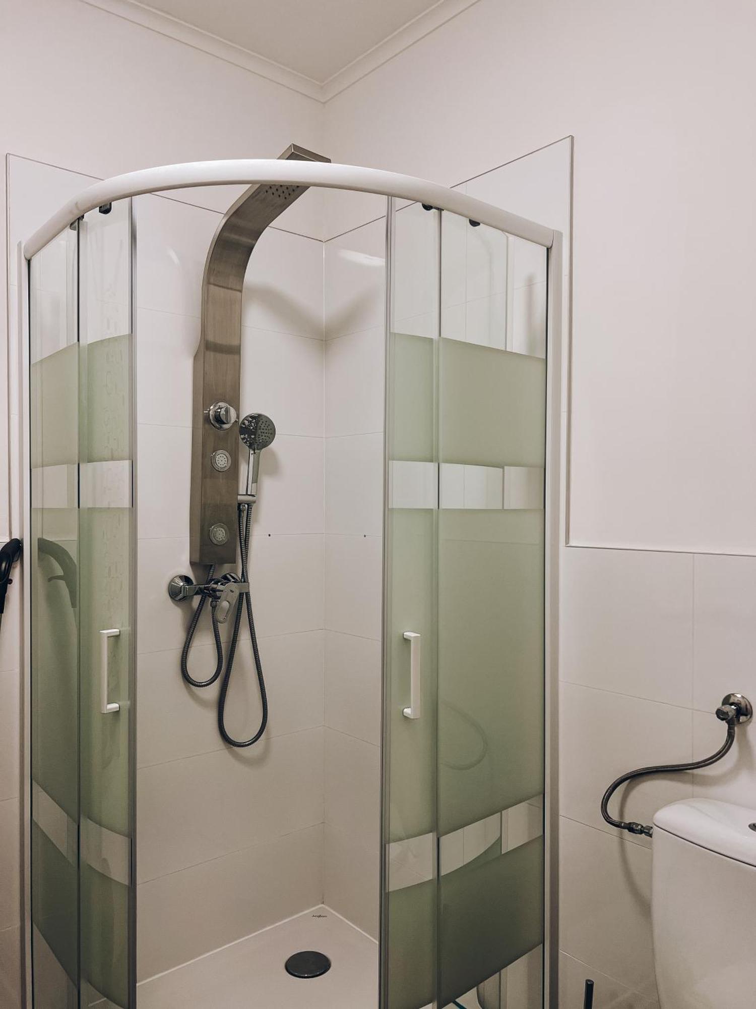 Neuwertiges Apartment Mit Kostenlose Privatparkplatz Auch Fuer Transporter Geeignet R1 Фрайберг-ам-Неккар Экстерьер фото